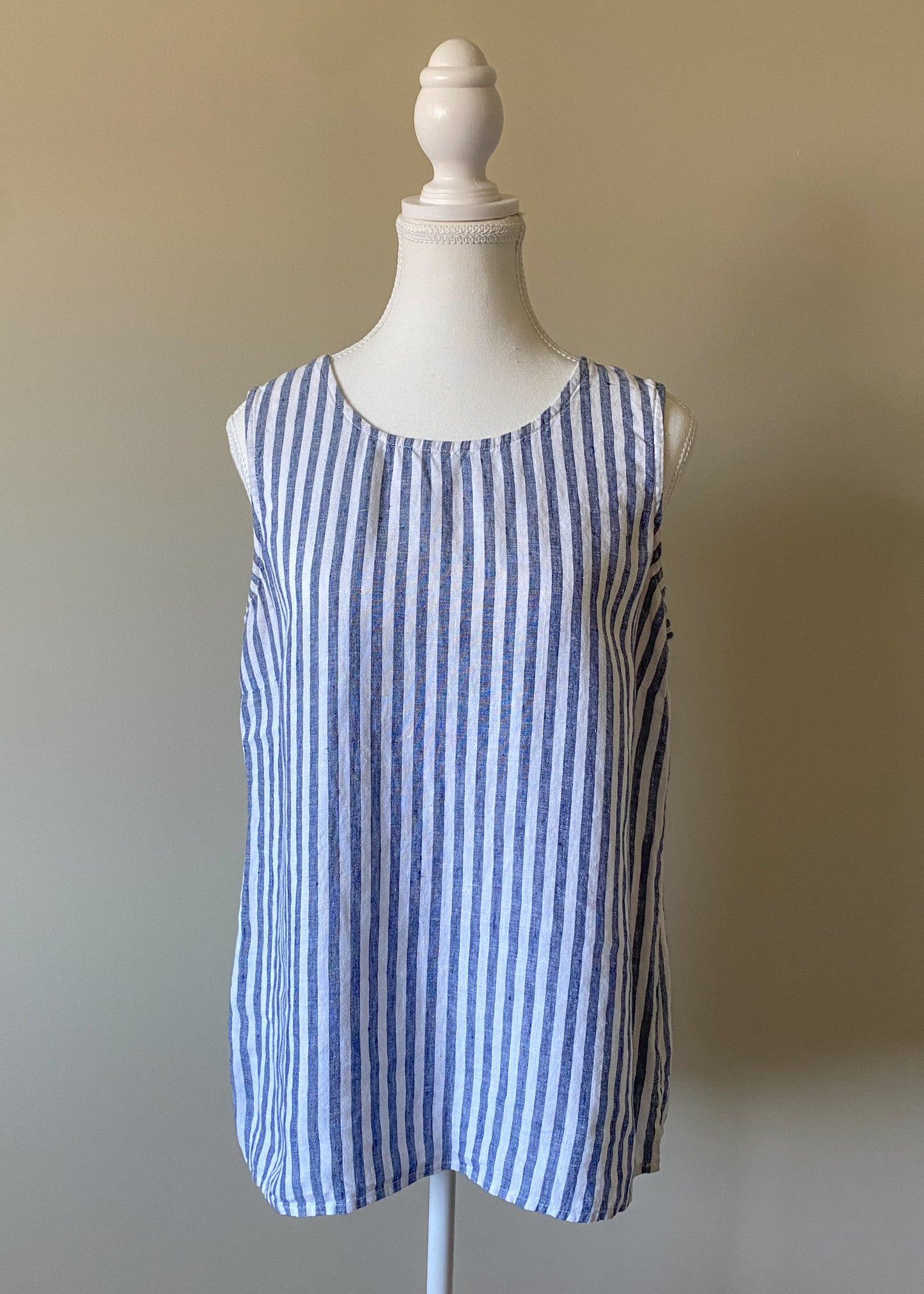 Ellen Tracy Linen Top (M)