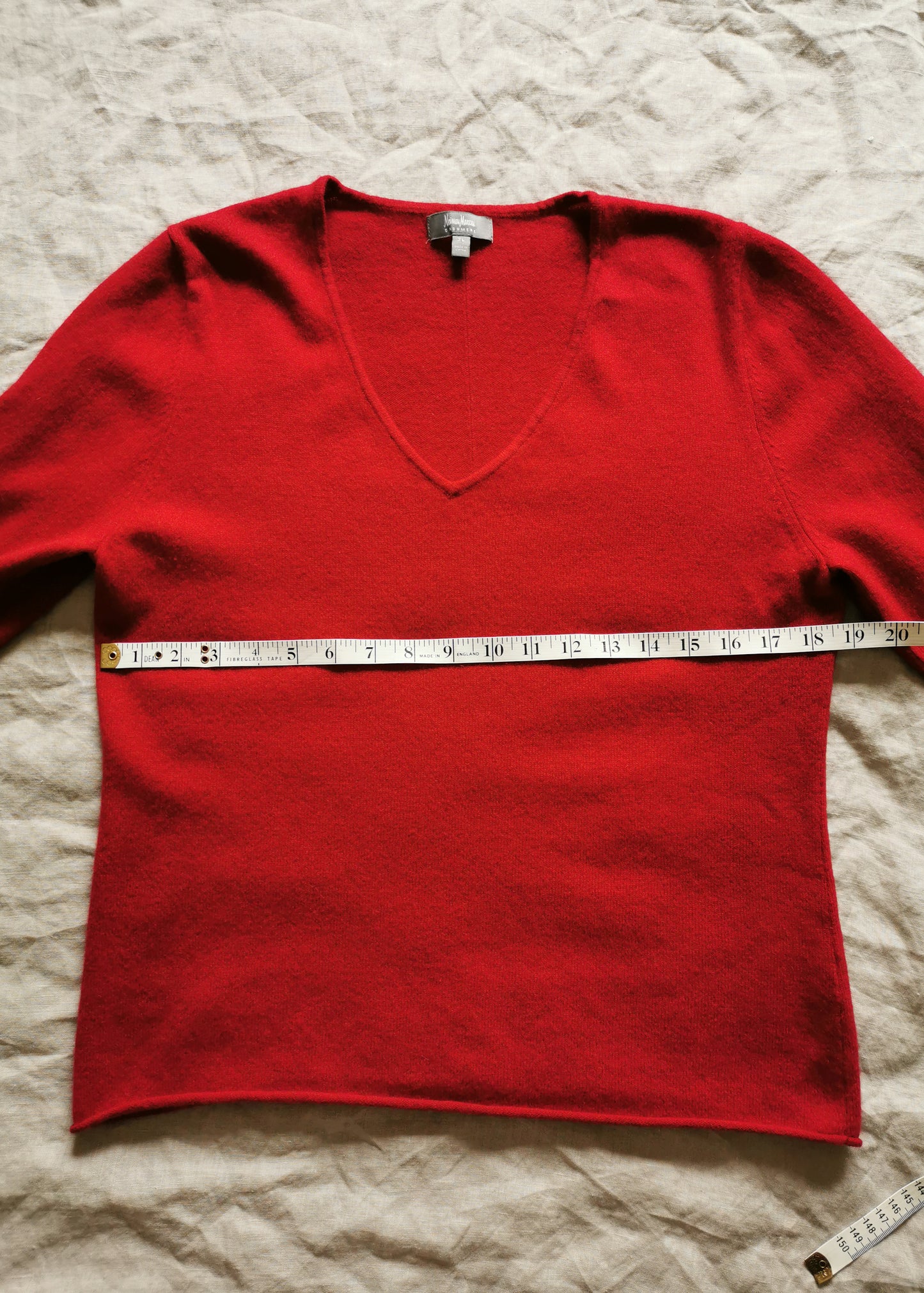 Neiman Marcus Cashmere Sweater (XL)*