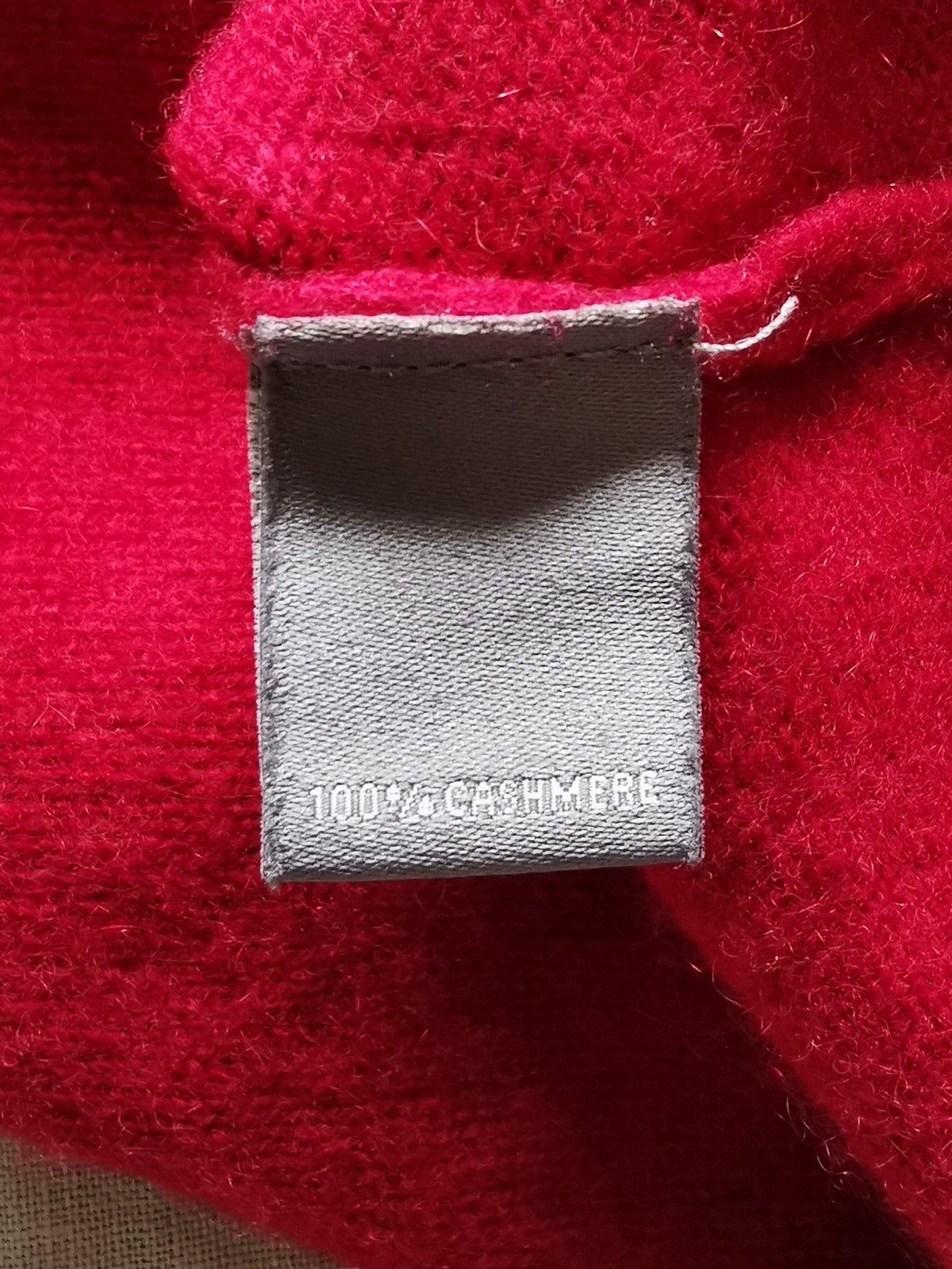 Neiman Marcus Cashmere Sweater (XL)*