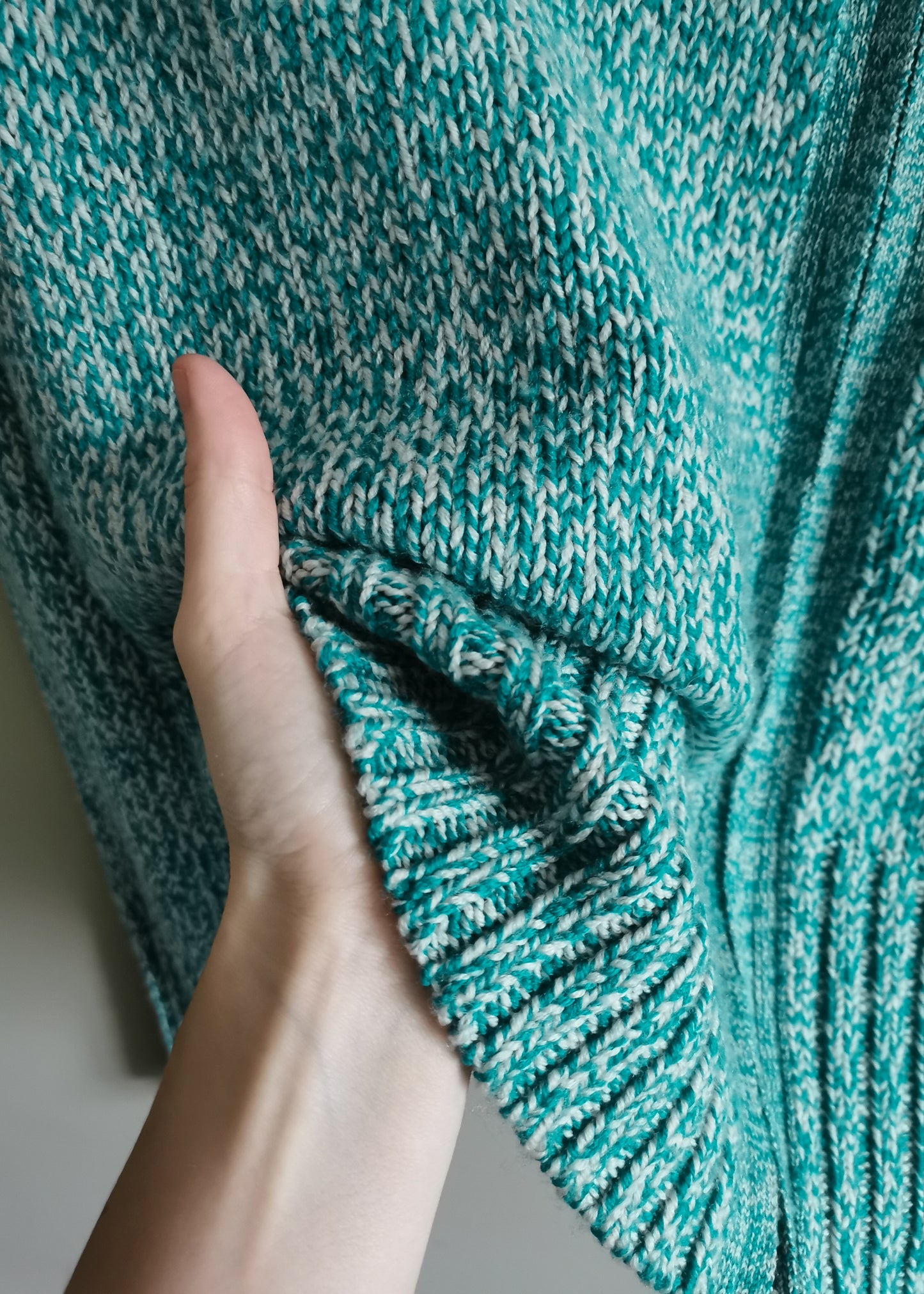 BCBG Max Azria Merino Wool Cardigan Sweater (L)*