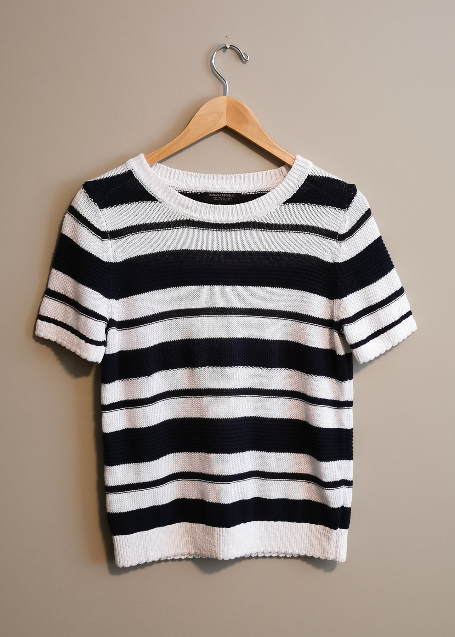 Banana Republic Linen Top (M)