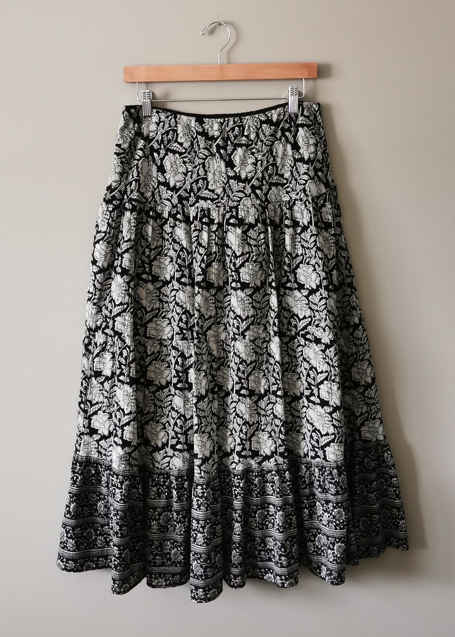 Chaps Cotton Skirt (M)