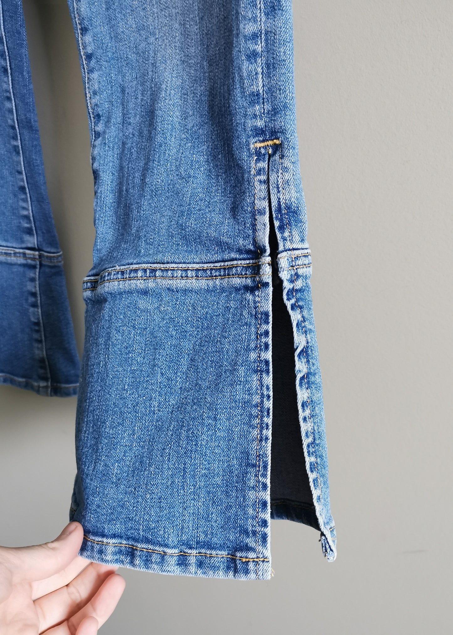 Pilcro and the Letterpress Cropped Jeans (27)