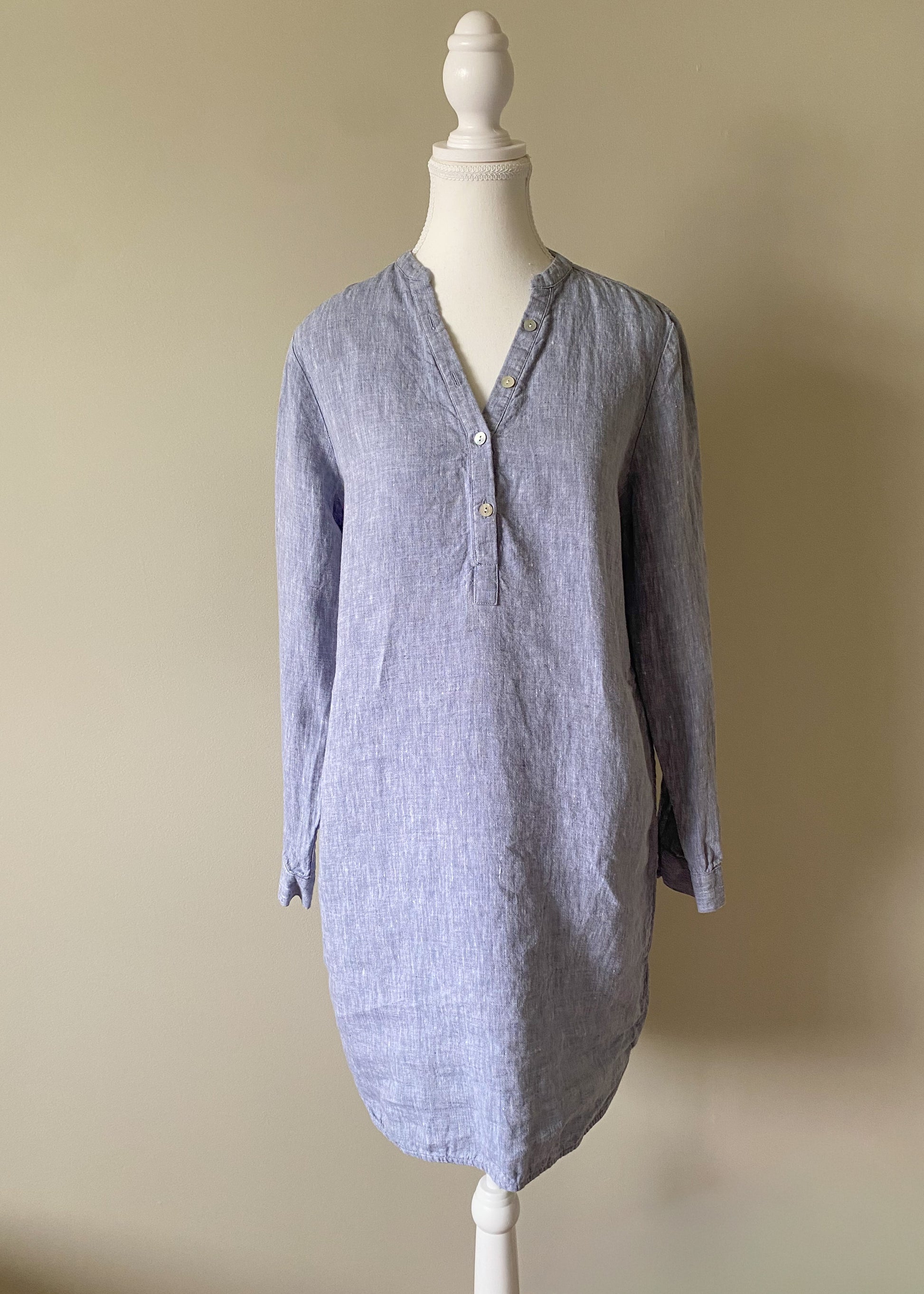 Roots Linen Dress (M) Eutierria Arts Roots Linen Dress (M) Eutierria Arts
