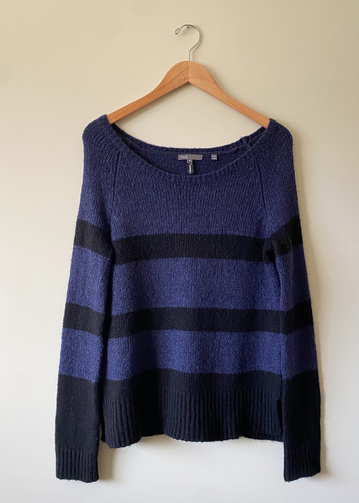Vince Wool & Silk & Cashmere Sweater (M)