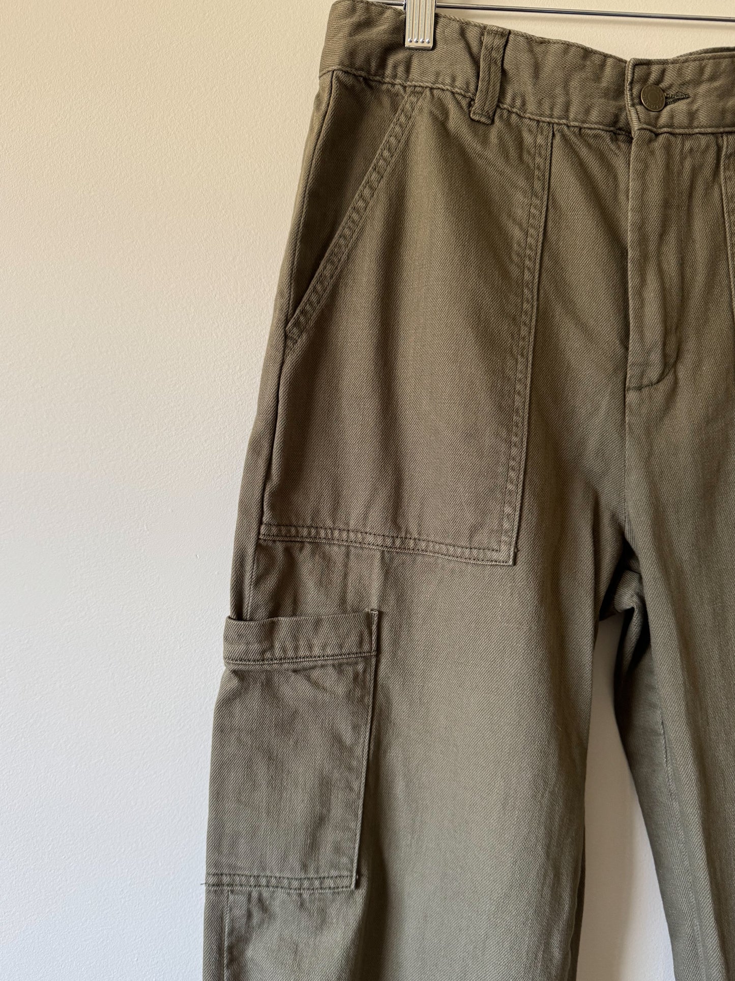 Banana Republic Cotton Cargo Pants (6)