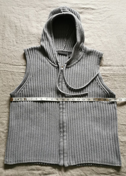 Relativity Cotton Vest (L)