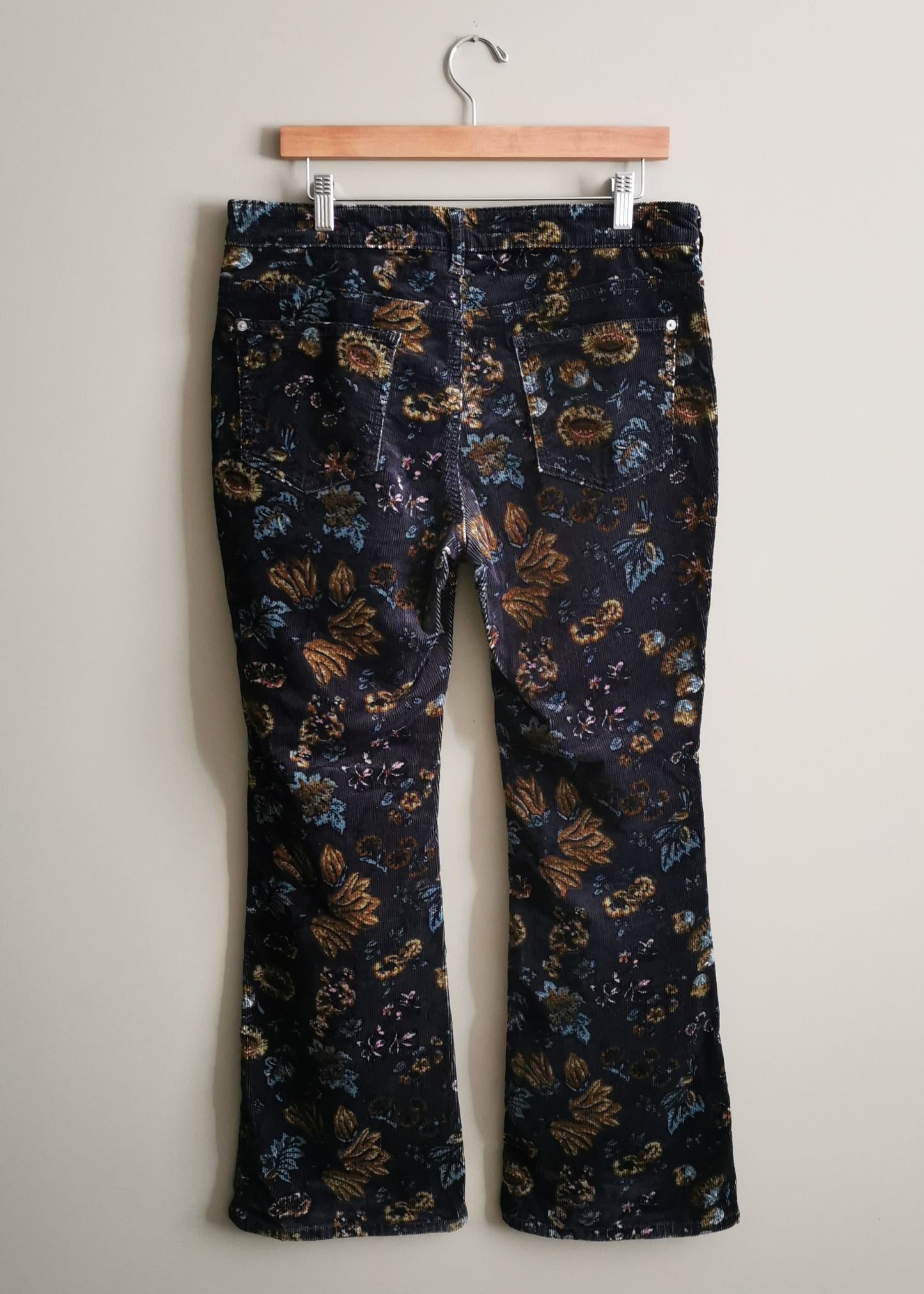 Anthropologie | Pilcro Cotton & Modal Icon Flare Corduroy Floral Pants (31)