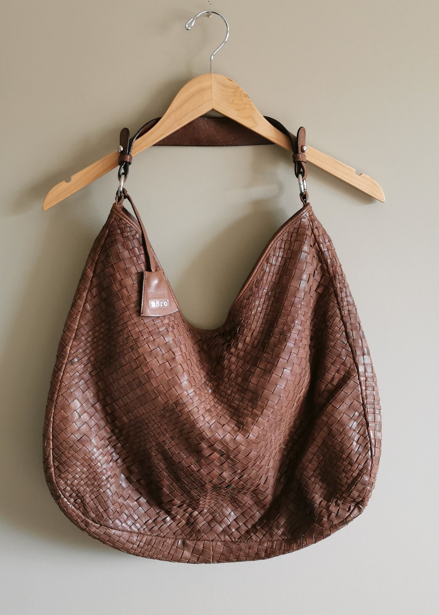 Abro Leather Slouchy Shoulder Bag