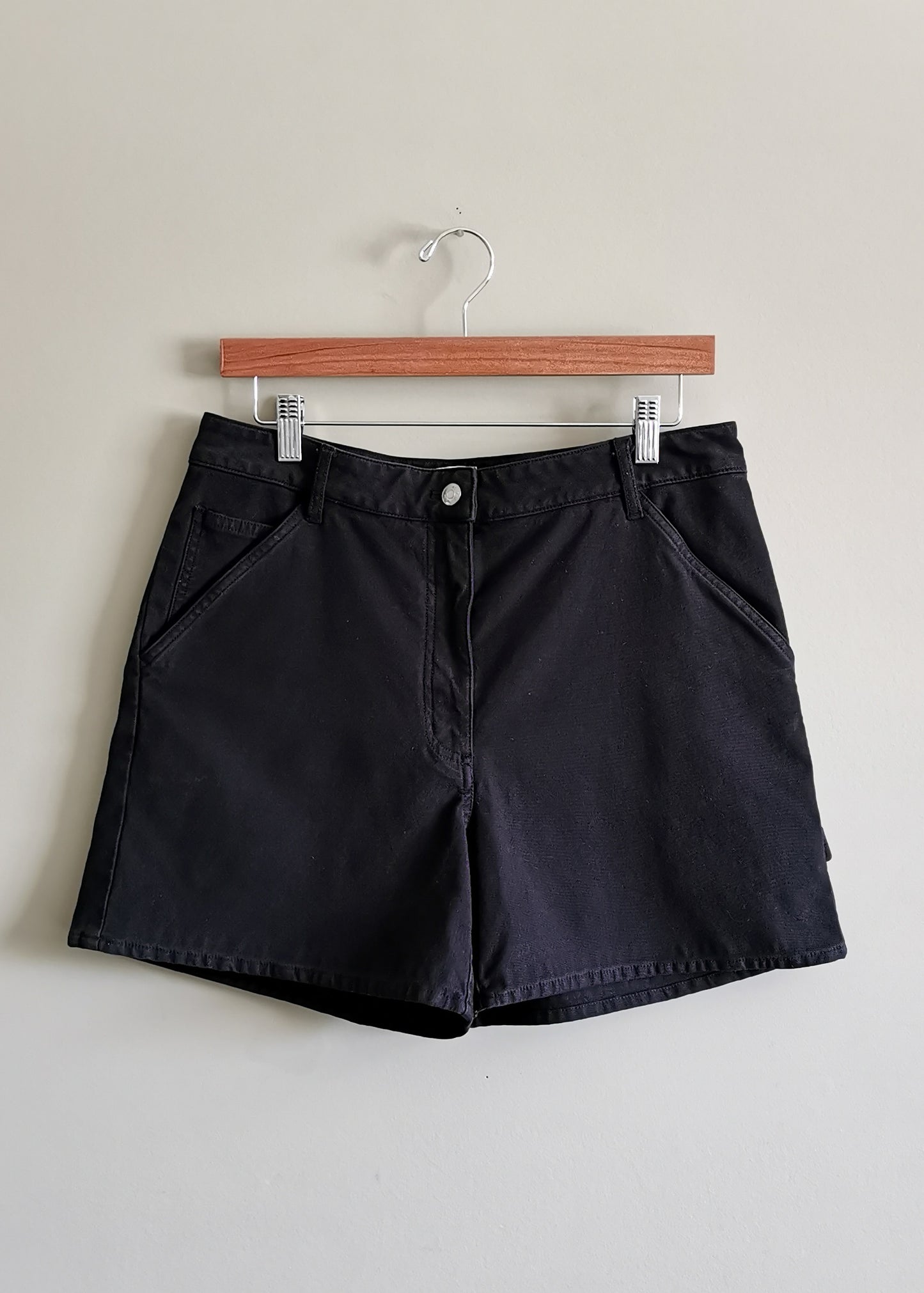 Wilfred Free Cotton & Lyocell Shorts (12)