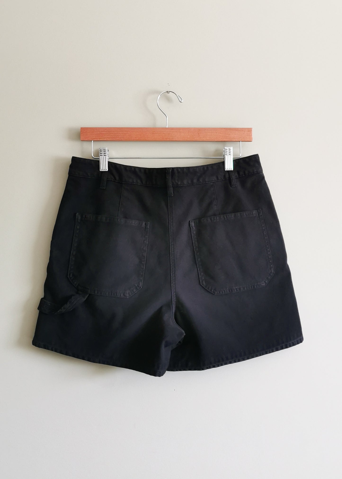 Wilfred Free Cotton & Lyocell Shorts (12)