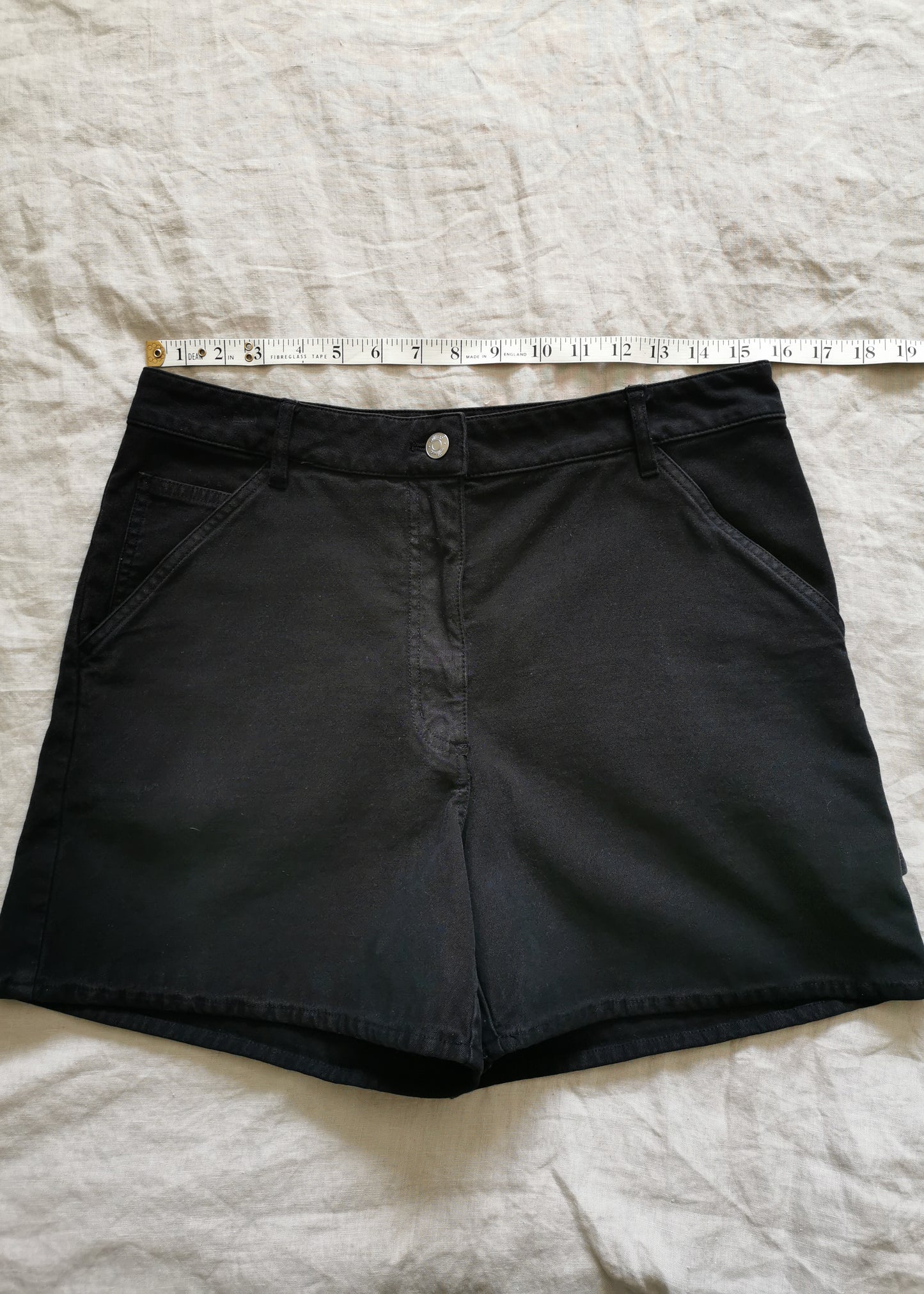 Wilfred Free Cotton & Lyocell Shorts (12)