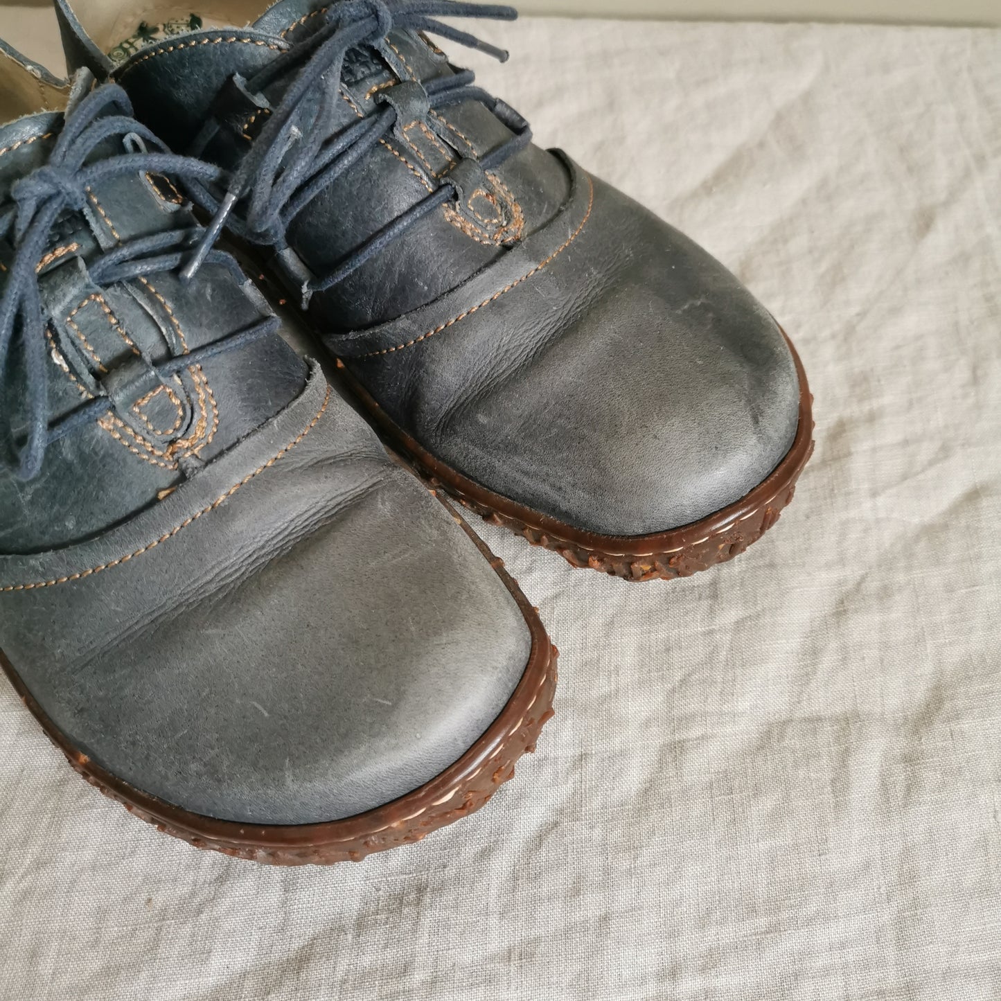 El Naturalista Leather Shoes (39)