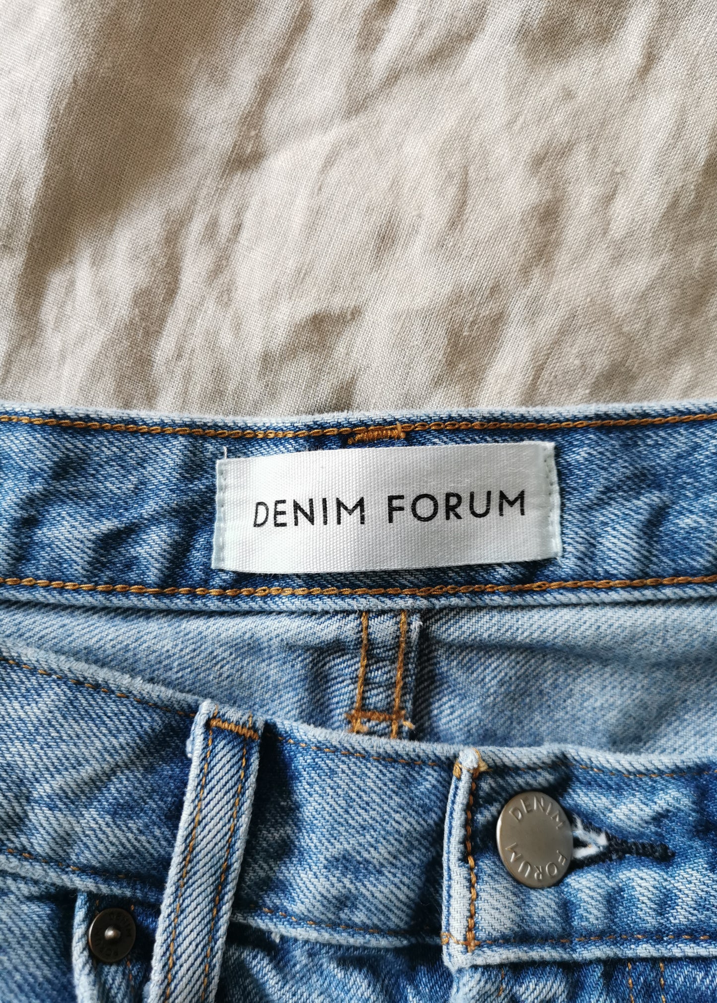 Denim Forum "The Joni High Rise Loose 32L" Organic Cotton Jeans (29)