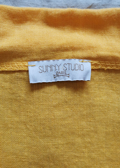 Sunny Studio Paris Linen Blazer (S/M)